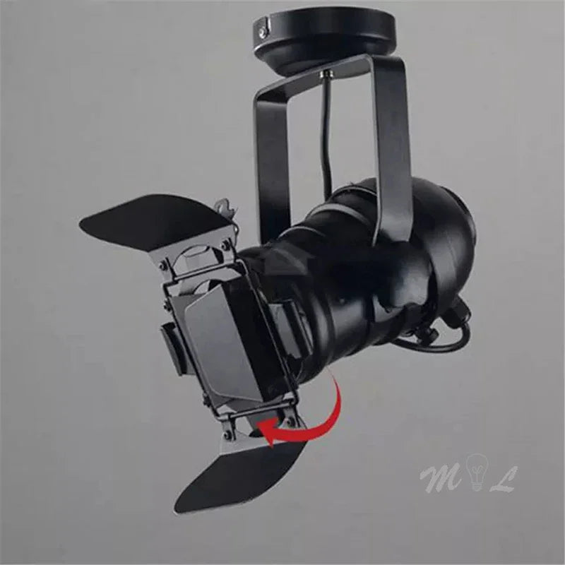 Modern LED pendant light for shops and theatres - vue 6 sur 9
