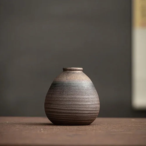 antique handmade ceramic vases modern minimalist style - vue 11 sur 10