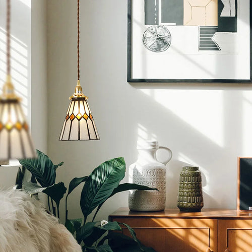 Nordic style stained glass pendant light for industrial lighting - vue 7 sur 18