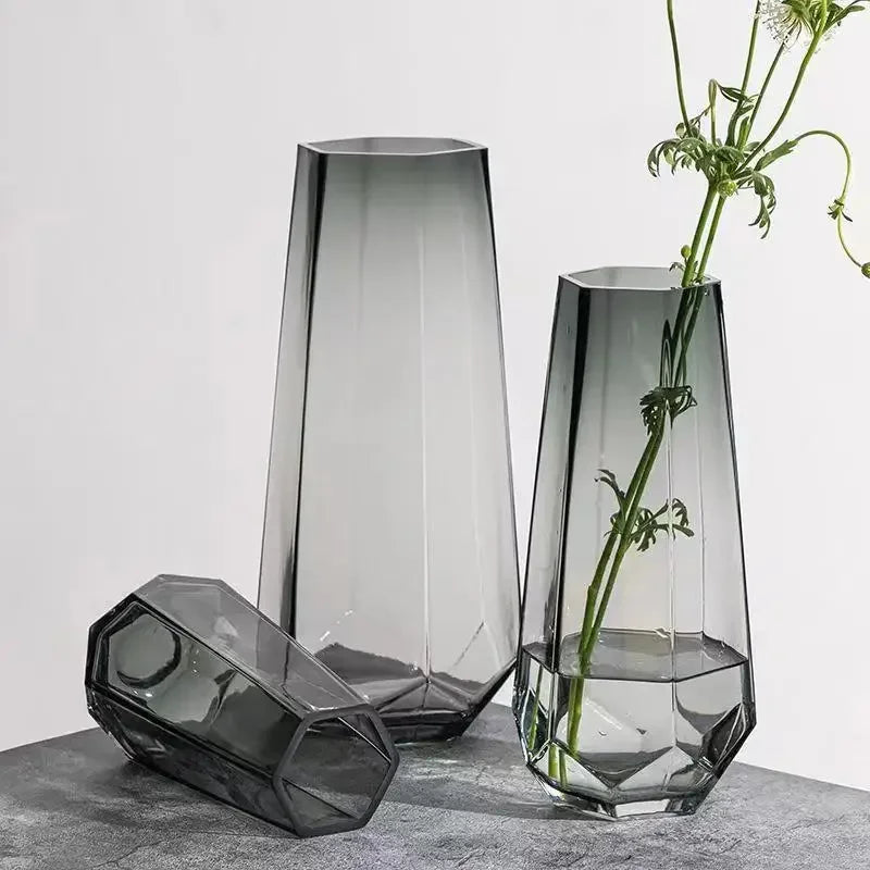 creative transparent glass vase for decorative flowers