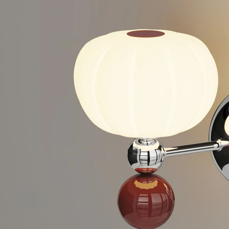 Modern wall light in white acrylic and chrome metal, interchangeable - vue 5 sur 12