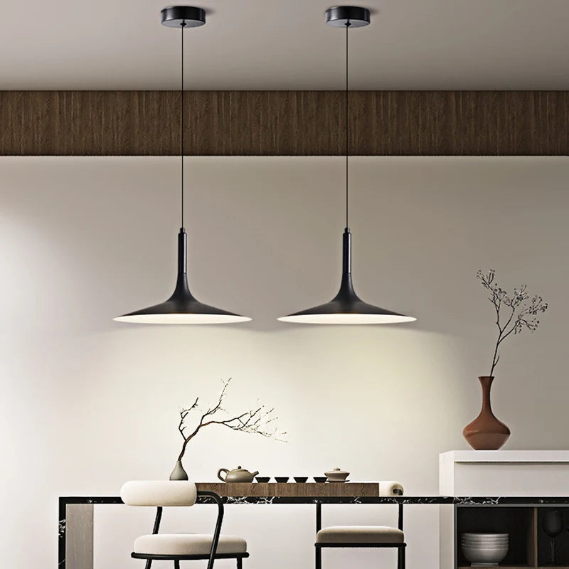 Modern LED horn-shaped chandelier for indoor decoration - vue 3 sur 6