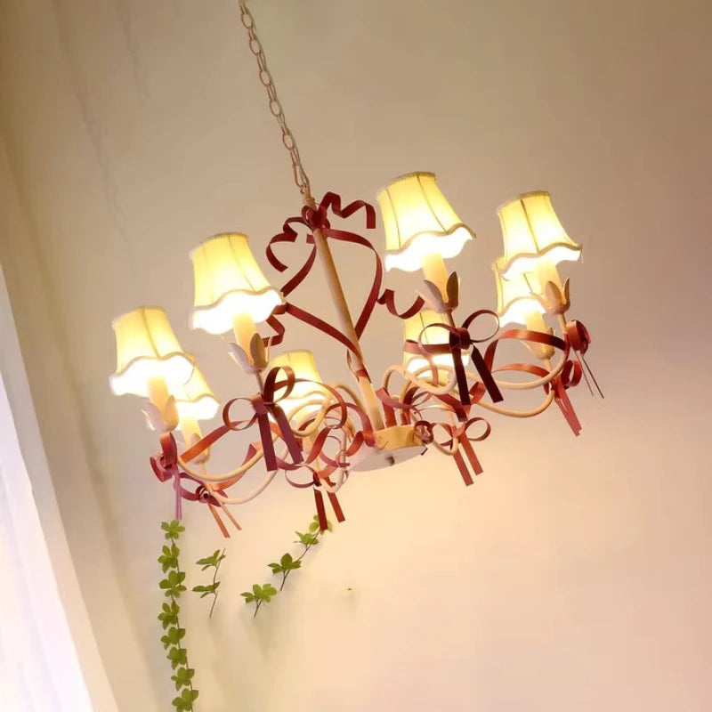Pink princess chandelier for children's bedroom decor - vue 4 sur 12