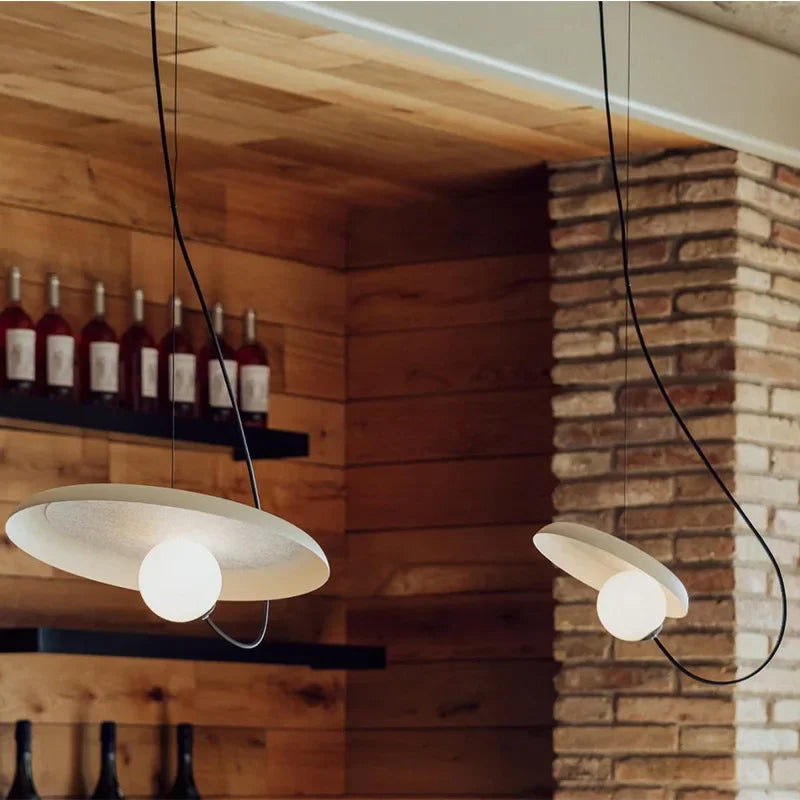 Modern Nordic pendant light for elegant interior decor - vue 3 sur 10