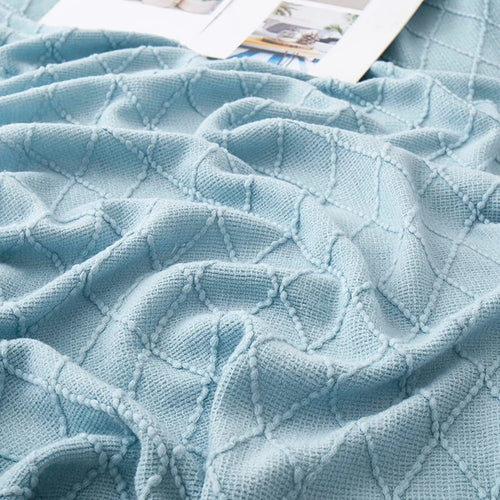 Nordic-style knitted throw with pom-poms and check pattern - vue 5 sur 7