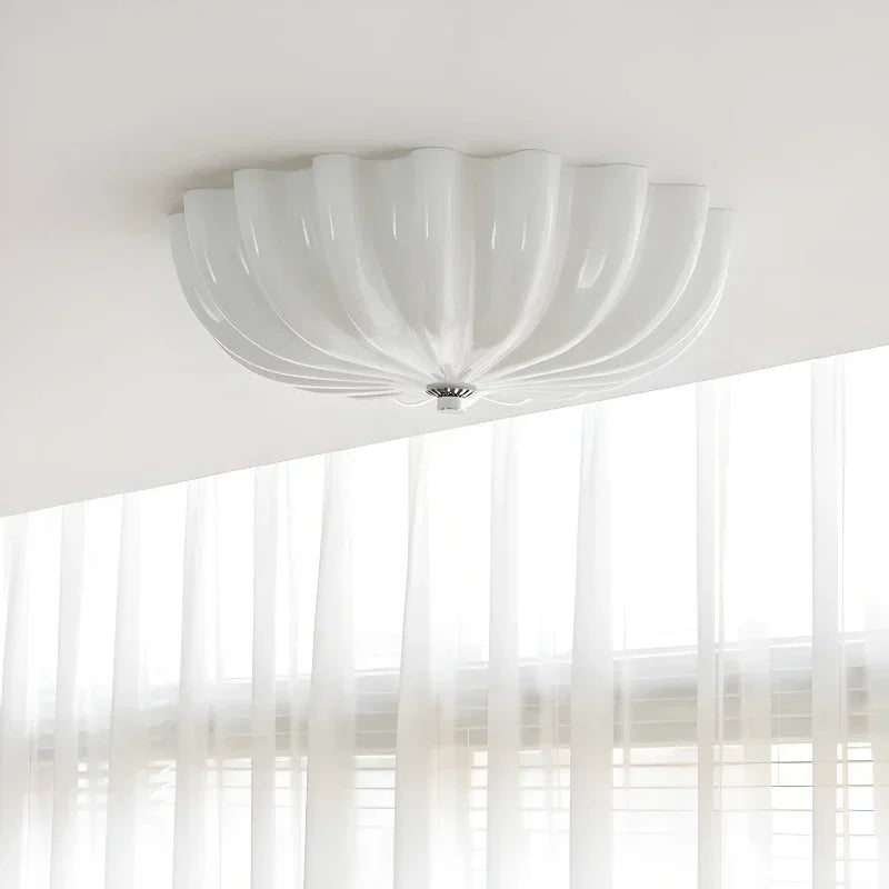 Modern flower-shaped minimalist chandelier