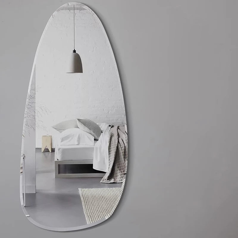 Large modern nordic mirror for stylish interior decoration - vue 3 sur 9
