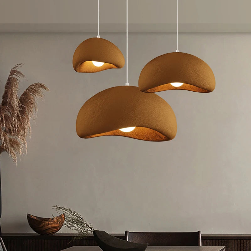 Nordic resin pendant light for modern spaces - vue 4 sur 7