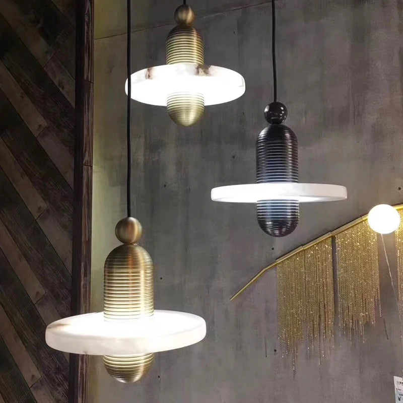 Natural marble pendant light with adjustable aluminium cord - vue 4 sur 14