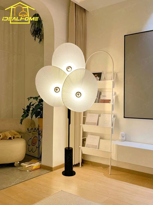 Medieval style LED floor lamp with fan, wabi-sabi ambience - vue 3 sur 8