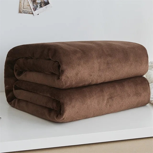 Soft warm fleece flannel throw for bed and sofa