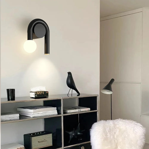 Minimalist u-shaped wall bedside lamp with anti-blue light - vue 5 sur 20