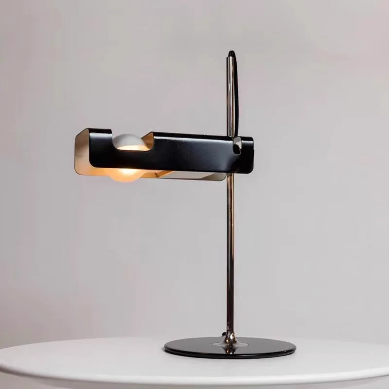 Creative adjustable designer table lamp for interiors - vue 3 sur 10