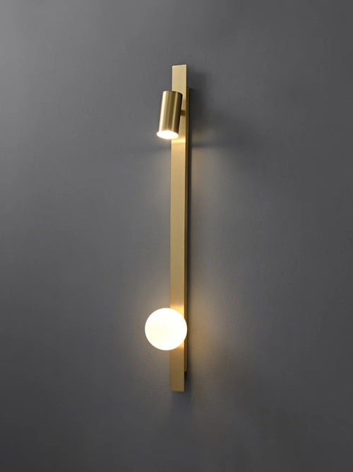 Minimalist luxury copper wall light with LED strip - vue 2 sur 8
