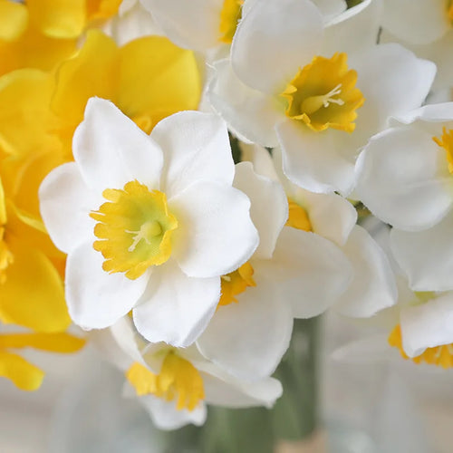 Set of 6 artificial narcissus flower bouquets for all decorations - vue 6 sur 9