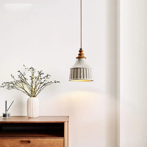 Minimalist concrete pendant light wabi-sabi style for modern interiors - vue 3 sur 6