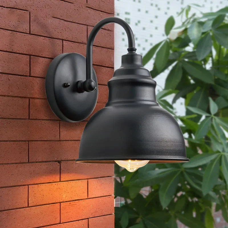 Industrial waterproof outdoor wall light for garden and courtyard - vue 3 sur 15