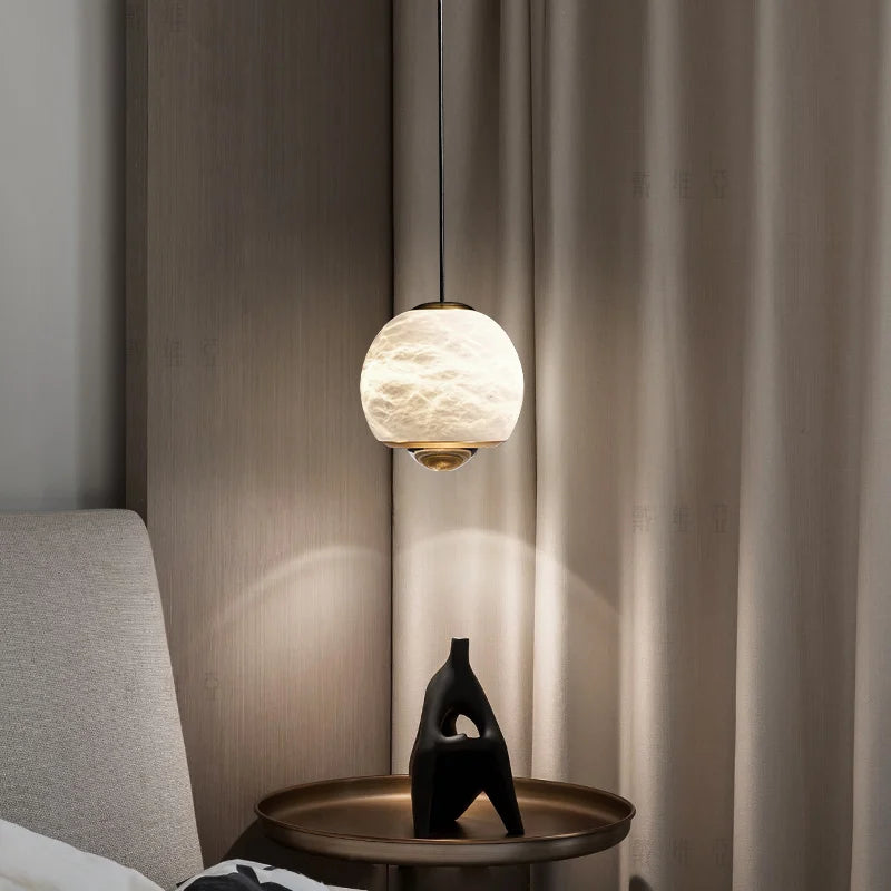 Modern marble chandelier for elegant interior decor - vue 5 sur 6