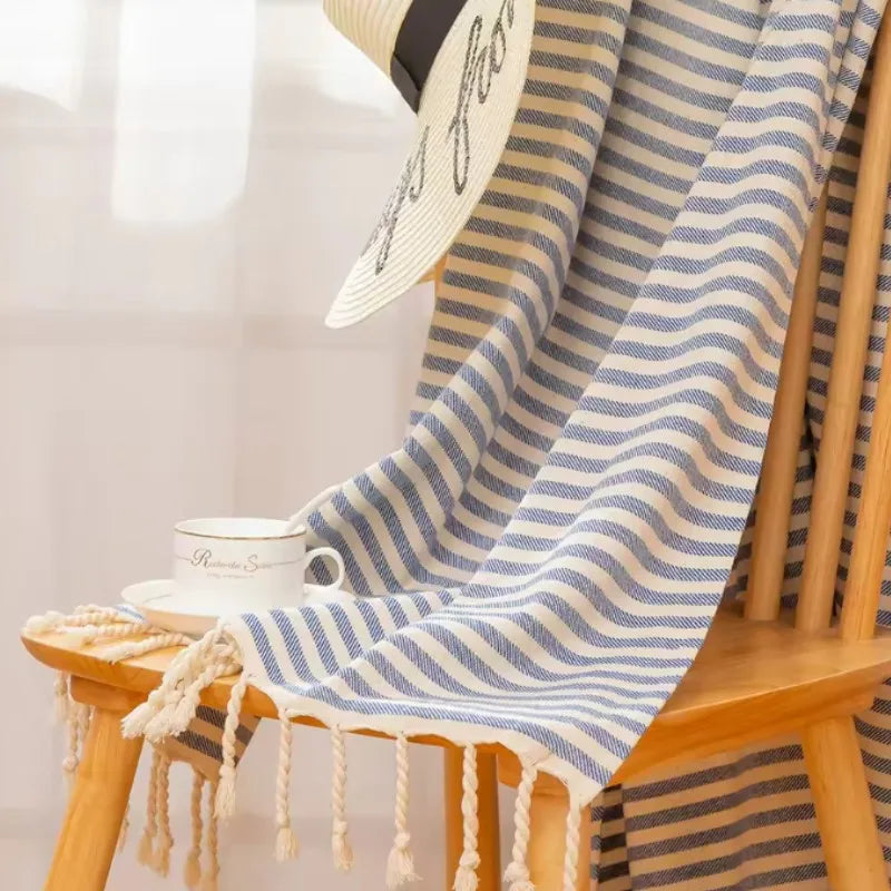 Large striped Turkish beach towel with fringes, absorbent - vue 6 sur 7