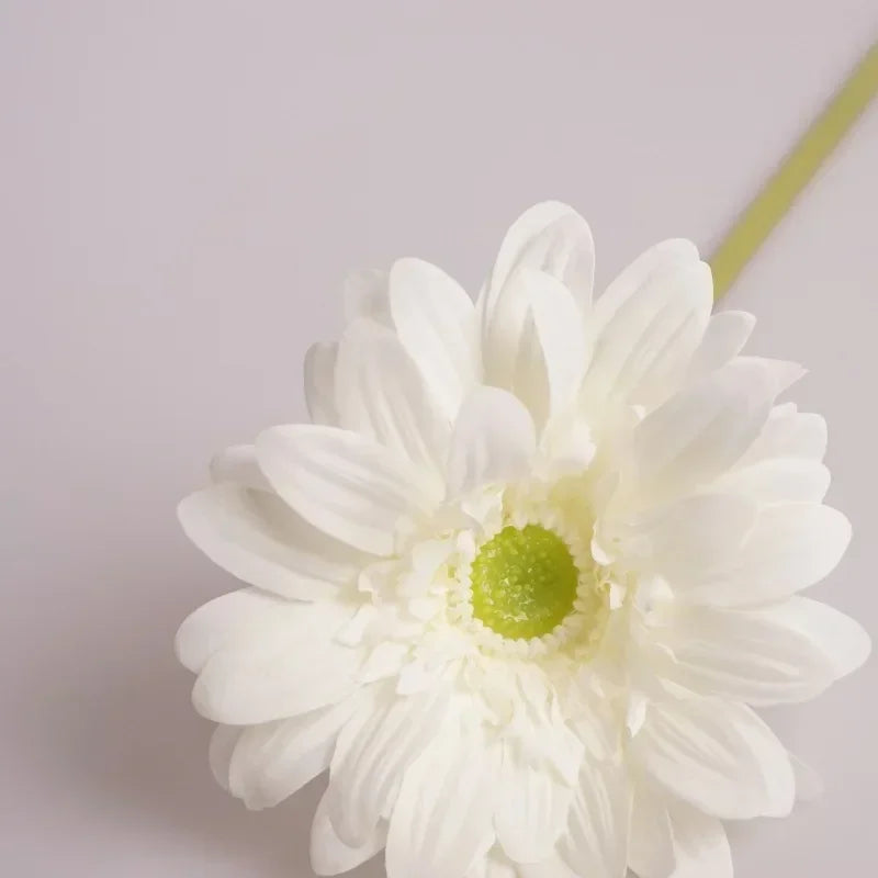 Realistic artificial flowers for weddings and festive decoration