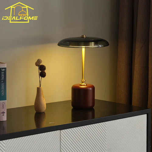 American retro brass and glass desk lamp - vue 3 sur 7