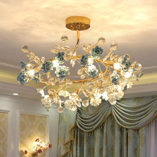 Italian ceramic chandelier with crystal lighting for weddings and interiors - vue 5 sur 14