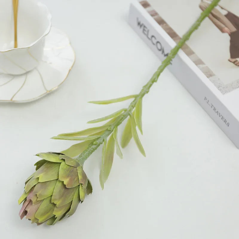 Set of 4 artificial artichokes for garden and balcony decoration