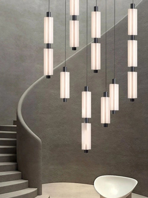 Designer acrylic pendant light for modern and elegant lighting - vue 3 sur 12