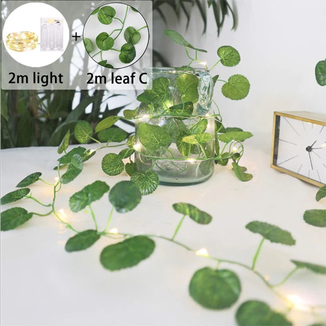 Maple leaf LED string lights for Christmas decoration - vue 9 sur 12