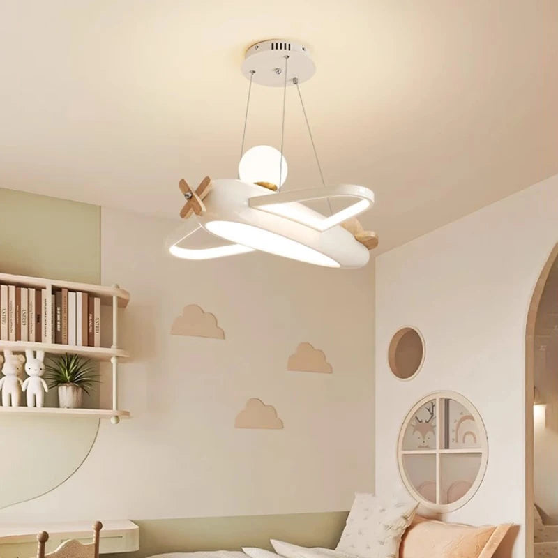 Modern chandelier for children's room with romantic and elegant style - vue 4 sur 8