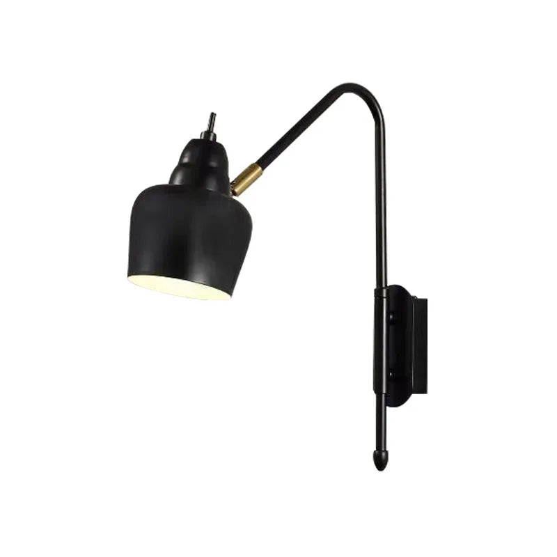modern wall light with swing arm for elegant interior - vue 5 sur 17