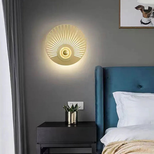 Round art deco LED wall light for a warm atmosphere - vue 5 sur 12