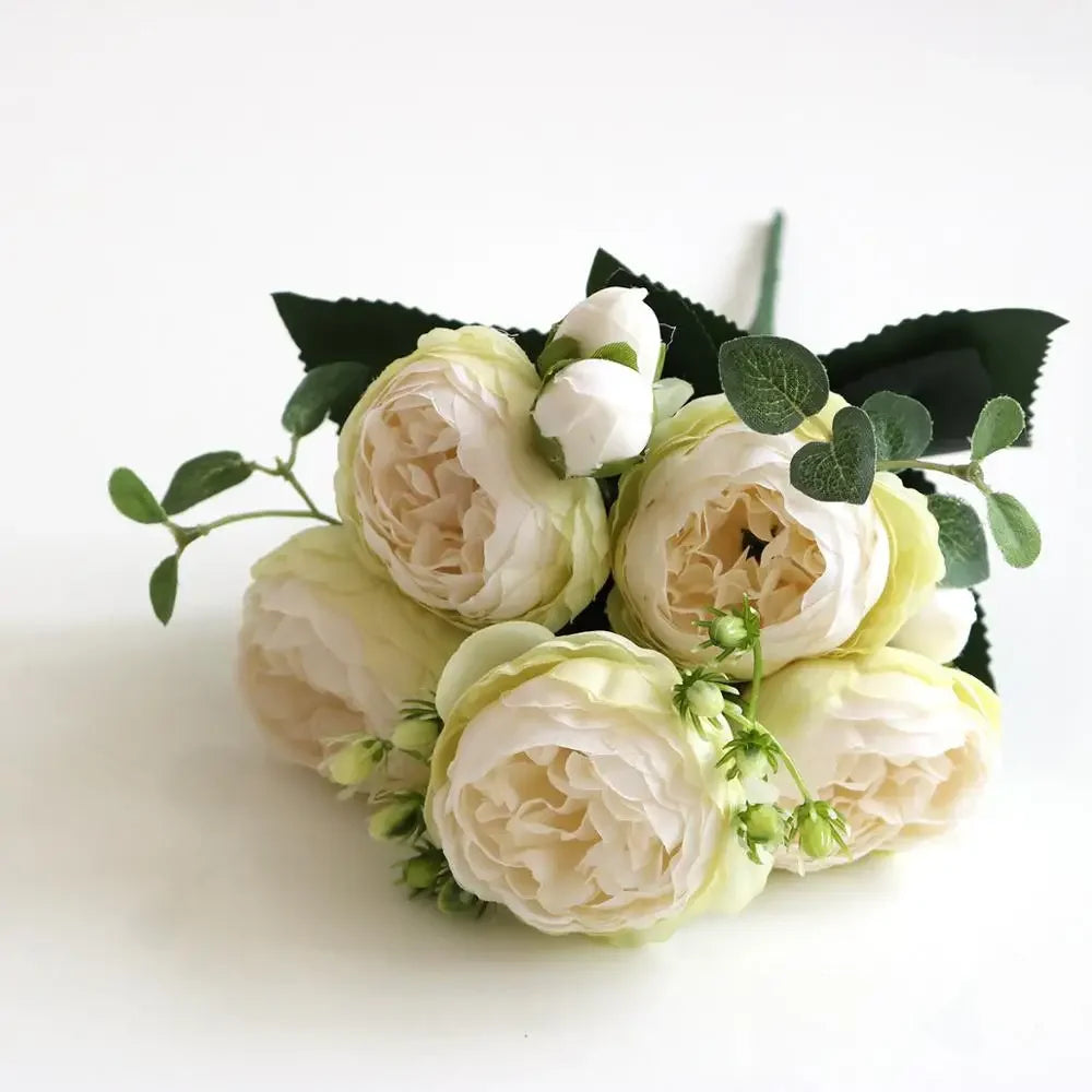 Small artificial flower bouquet for spring decoration and weddings - vue 18 sur 37
