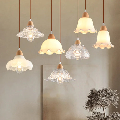 Modern nordic LED pendant chandelier in wood and glass - vue 2 sur 13