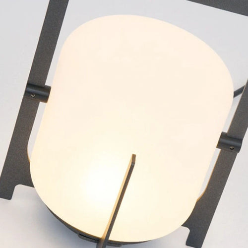 Modern acrylic solar floor lamp for indoor and outdoor use - vue 5 sur 9