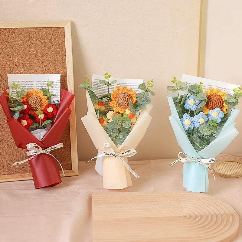 Handmade crochet sunflower bouquet for gifts and decorations - vue 5 sur 13