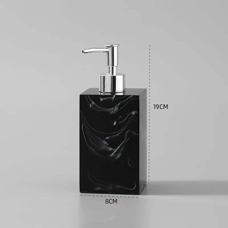 portable hand sanitizer and lotion bottle - vue 11 sur 12