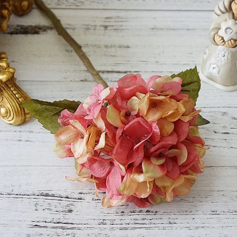Silk hydrangea bouquet for home decoration and weddings - vue 11 sur 14