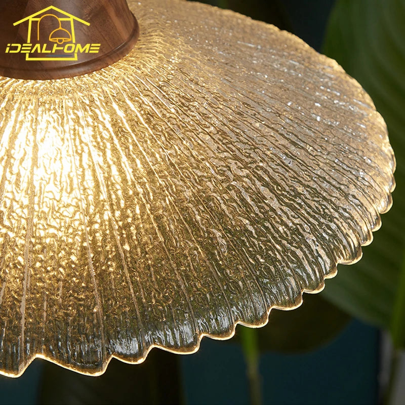 Glass and copper pendant light for a Nordic indoor atmosphere - vue 3 sur 8