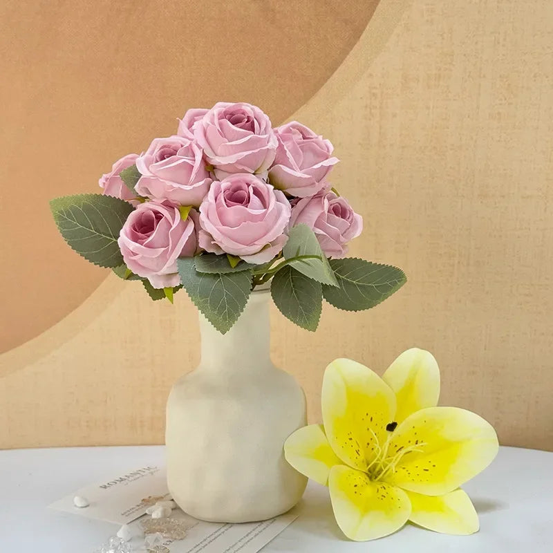 Bouquet of 10 decorative artificial silk roses for events - vue 3 sur 14