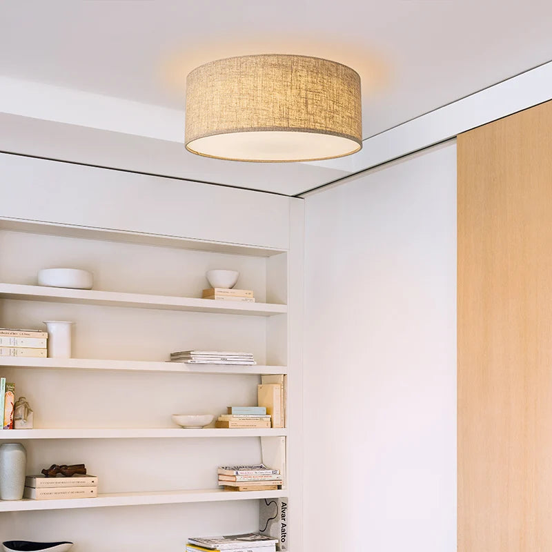 Modern Nordic LED ceiling light for refined interior decor - vue 3 sur 12