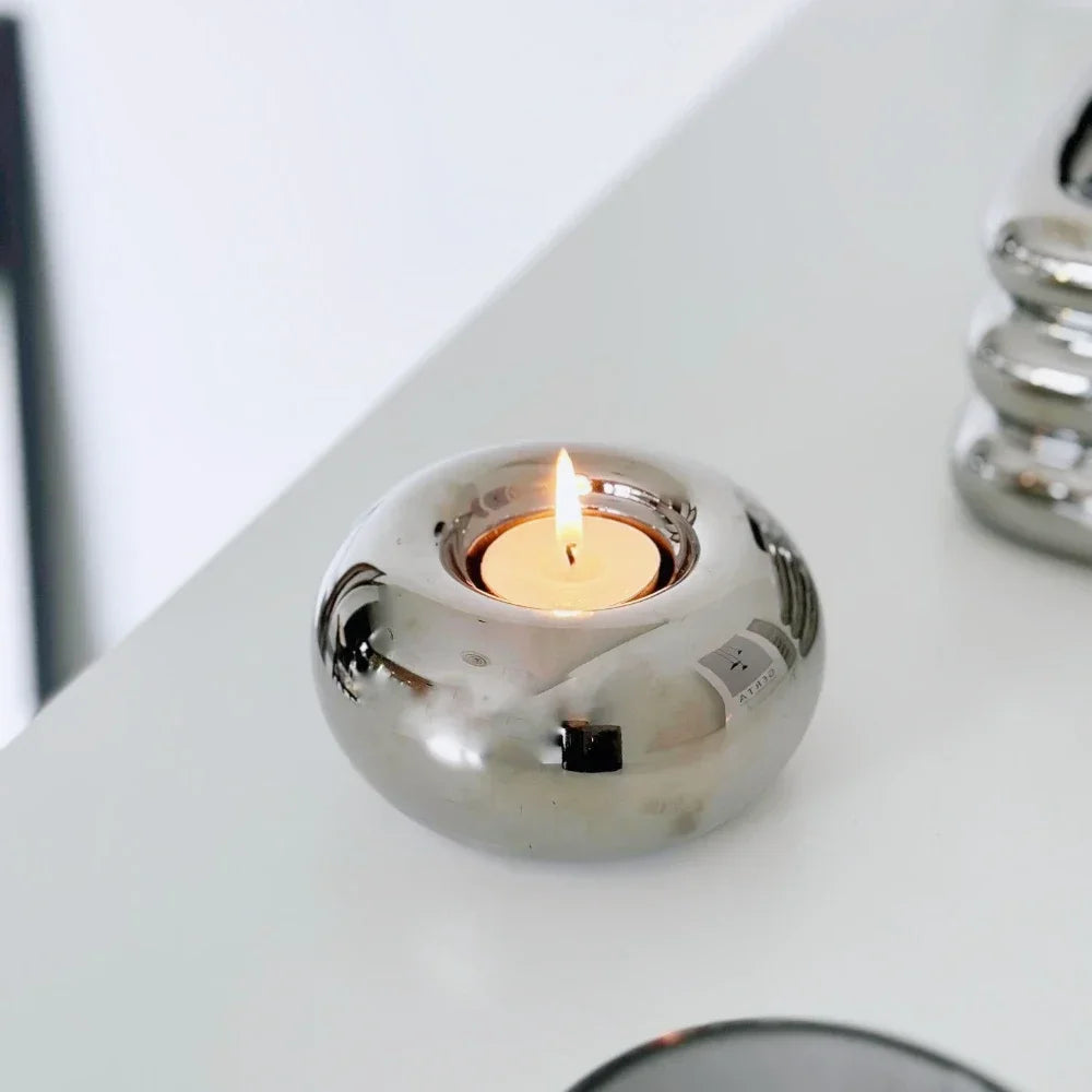 Ceramic circular candle holder for modern decor and gifts