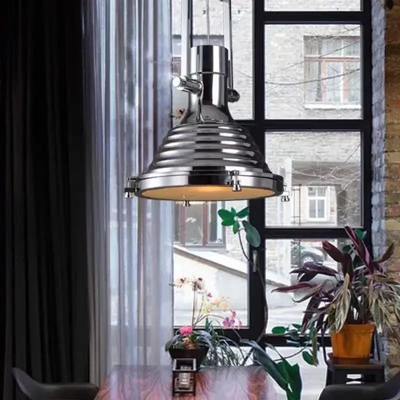 Industrial retro metal pendant light for interior decoration