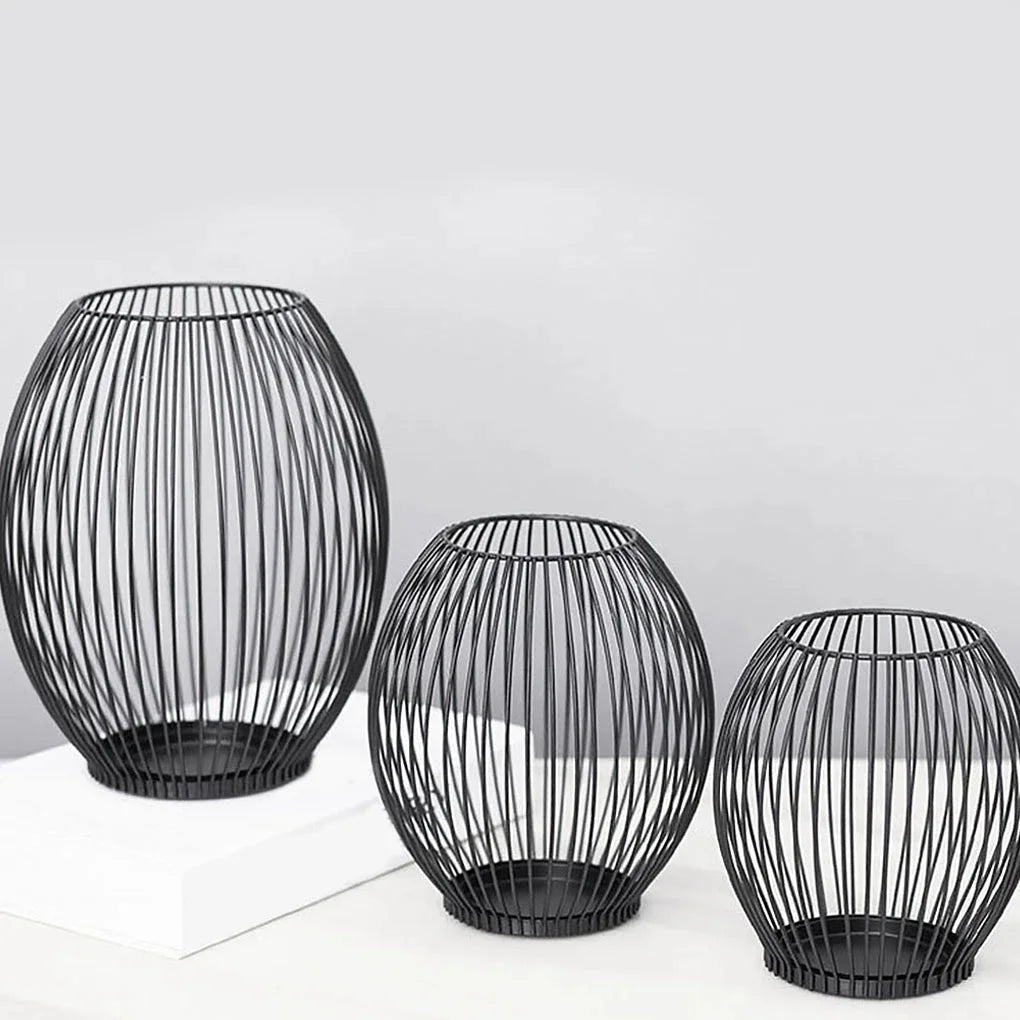 Elegant metal candle holder for weddings and festive decor - vue 4 sur 6