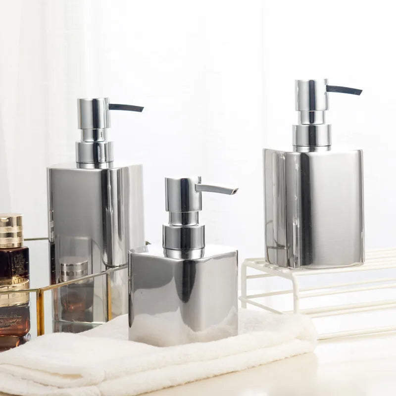 stainless steel soap dispenser for bathroom - vue 3 sur 11