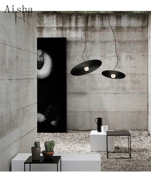 Nordic pleated pendant light for café, restaurant and shop - vue 6 sur 8