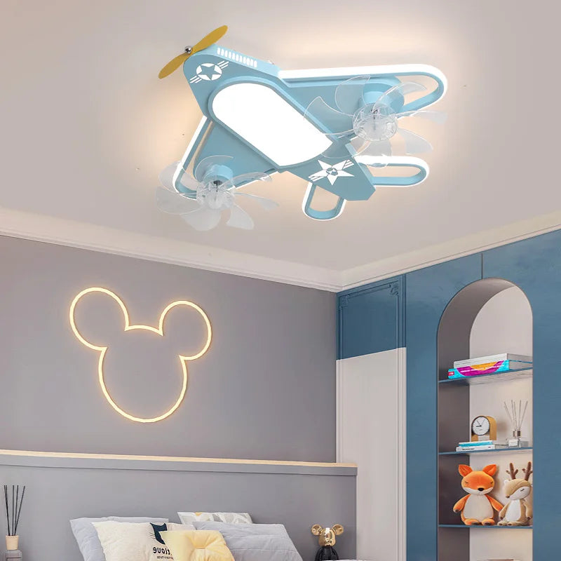 Modern children's ceiling fan with dimmable LED lighting and remote control - vue 4 sur 10