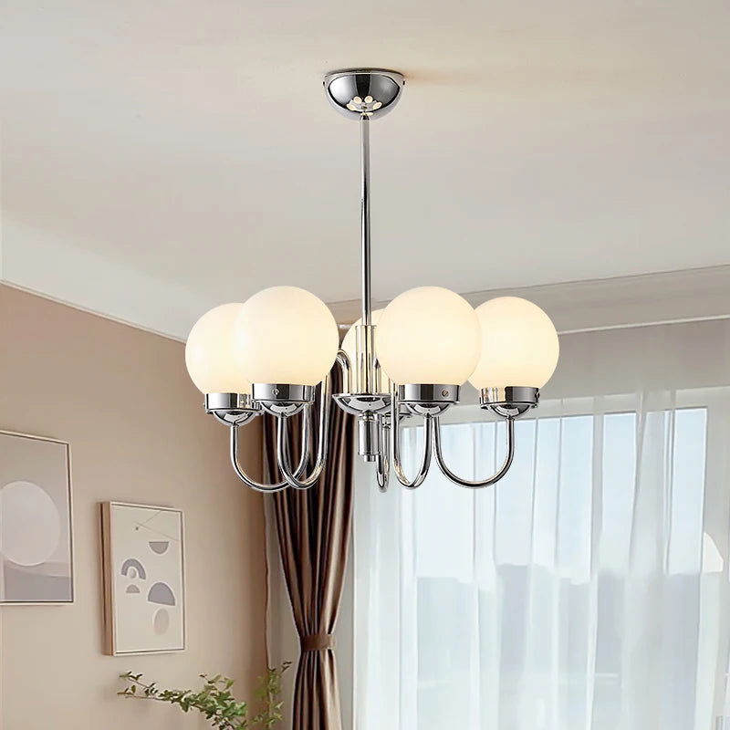 Minimalist glass and iron pendant light for medieval-inspired interiors - vue 3 sur 9