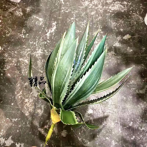 Artificial aloe vera succulents for indoor and outdoor decoration - vue 8 sur 8