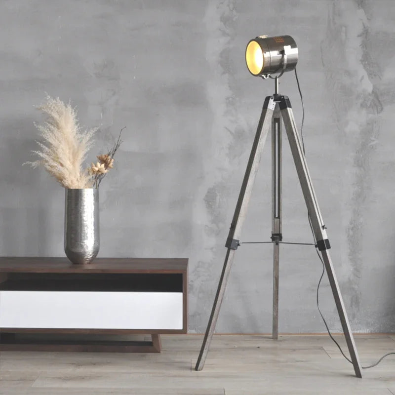 Industrial wood floor lamp with vintage hinged tripod